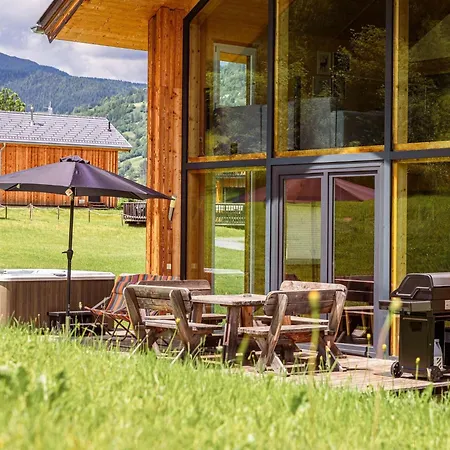 Picturesque Chalet In Sankt Georgen On Ski Slopes * ザンクト・ローレンツェン・オプ・ムーラウ